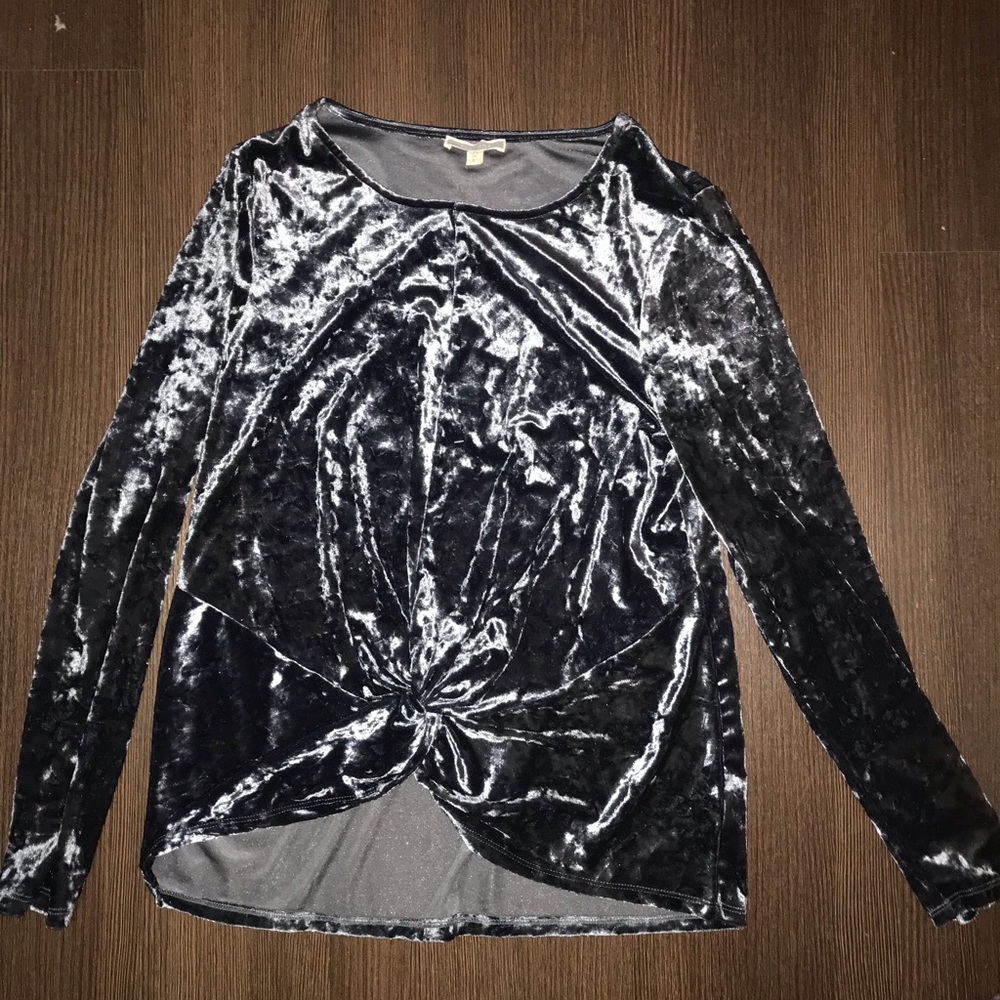 Midnight blue velvet top